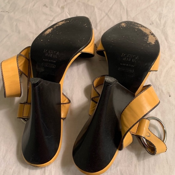 Sandals - Picture 3 of 10